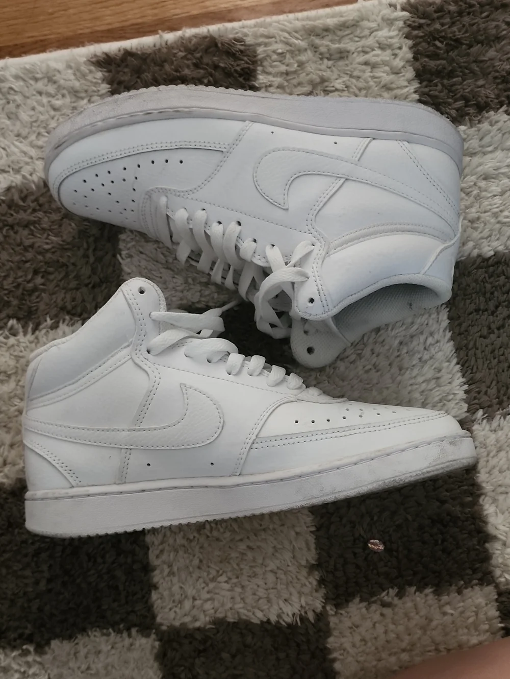 (WMNS) Nike Court Vision Mid 'Triple White'